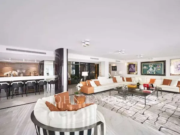 Appartement 395 m²
