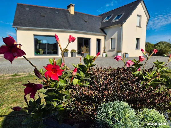 Maison 6 pièces 130 m²