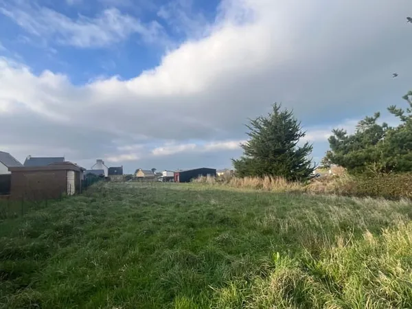 Terrain 941 m²