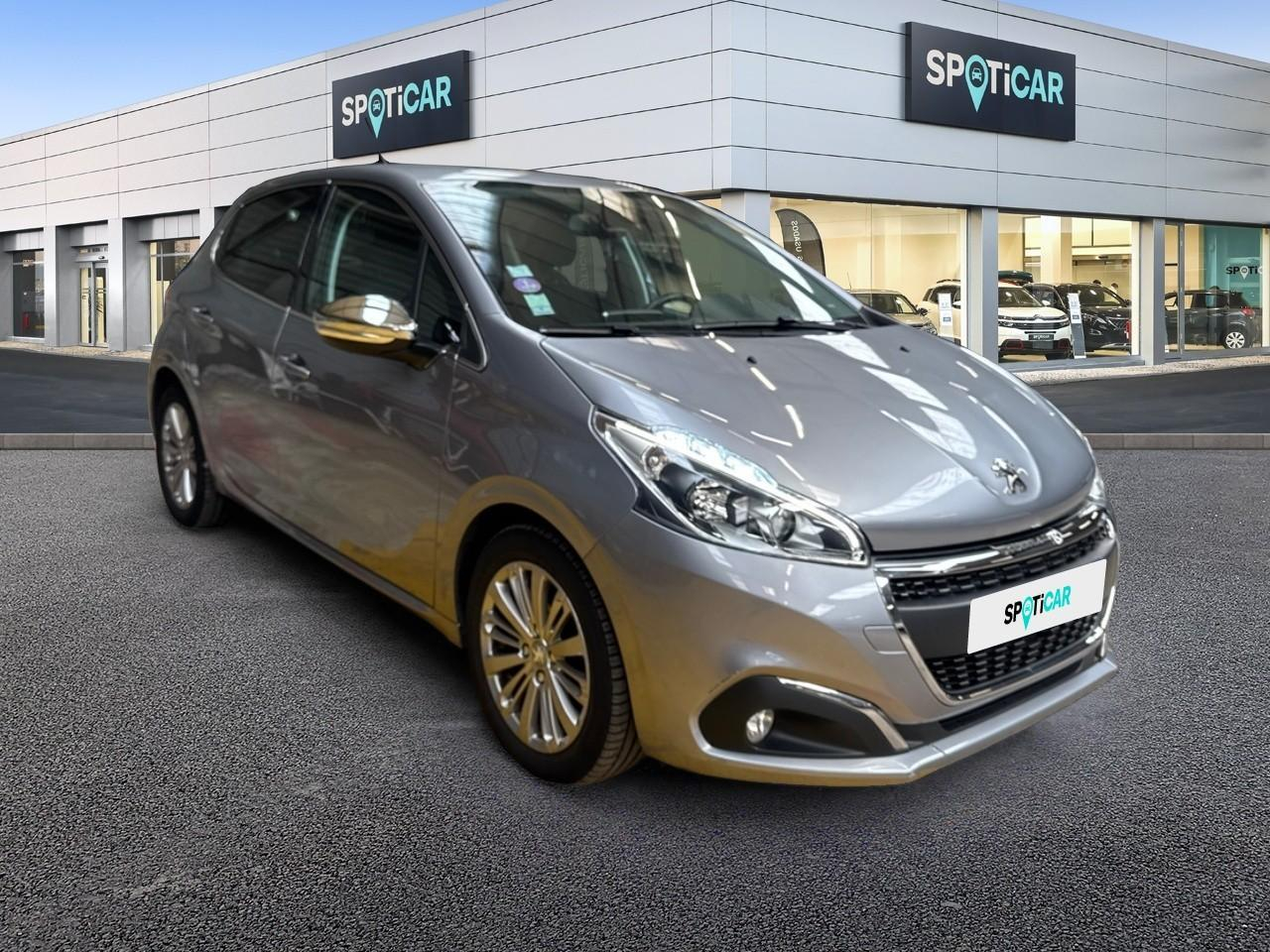 Peugeot 208 1.2 puretech 110ch e6.c allure s&s 5p — photo 3