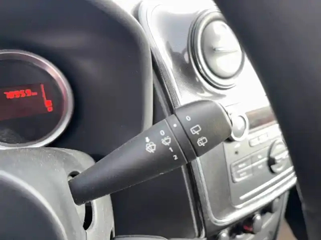 Dacia Sandero eco-g 100 — photo 15