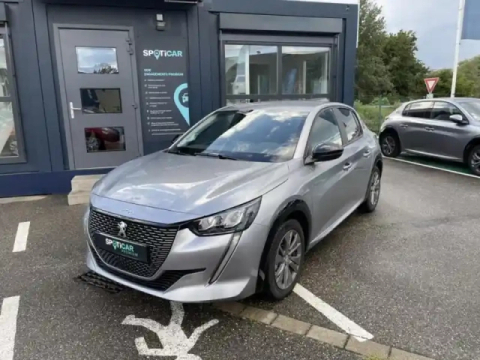 Peugeot 208 e- 136ch style