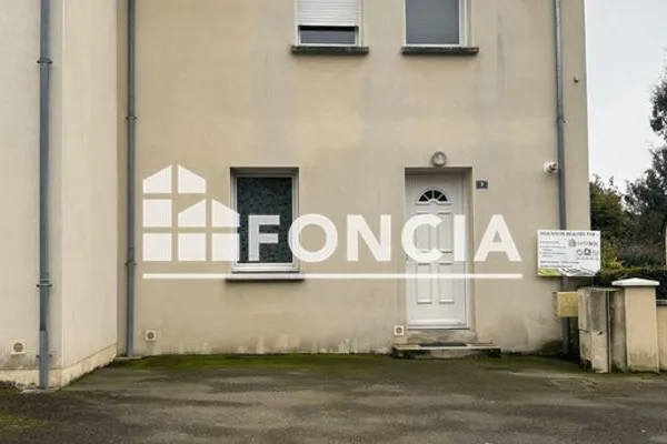 Maison Location Sablé-sur-Sarthe 5p 114m² 917€