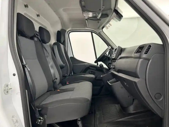 Renault Master fgn trac f3500 l2h2 blue dci 135 — photo 41