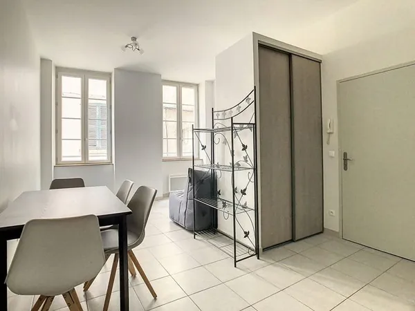 Appartement 1 pièce 28 m²