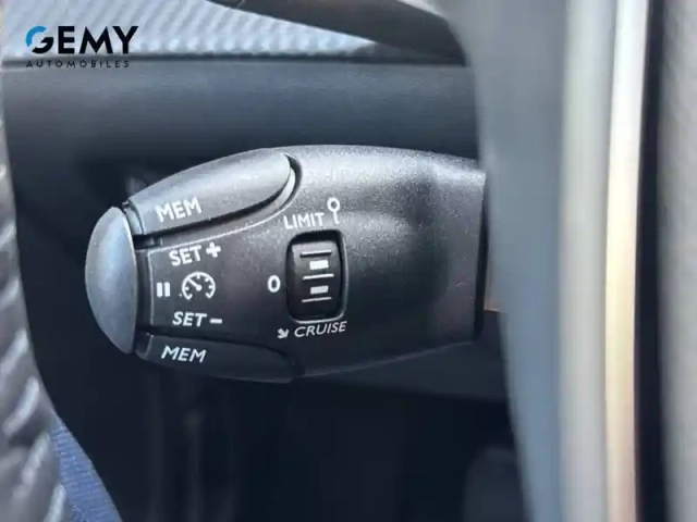 Peugeot 2008 100 s&amp;s bvm6 — photo 31
