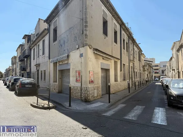 NIMES - Immeuble 280m2