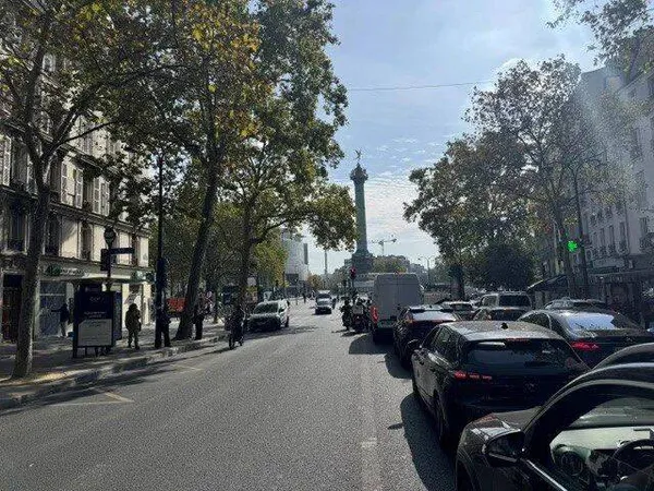 Boutique 29 m²