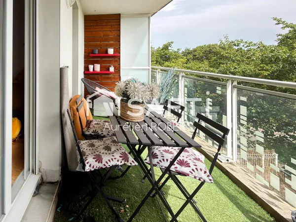 Appartement avec une belle terrasse dans une résidence sécurisée