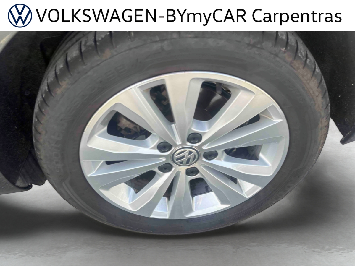 Volkswagen Golf 1.6 TDI 115 FAP BVM5 — photo 17