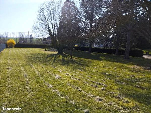 Terrain constructible 1 000 m² - Cadre verdoyant, HORS LOTISSEMENT