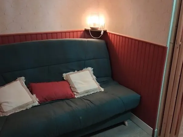 Studio meublé à louer