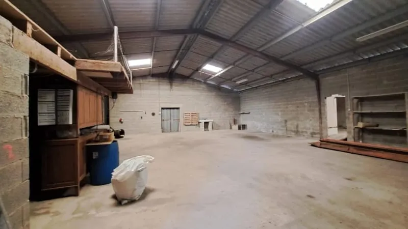 Photo 3
