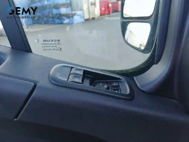 Renault Master fgn trac f3500 l2h2 blue dci 135 — photo 40