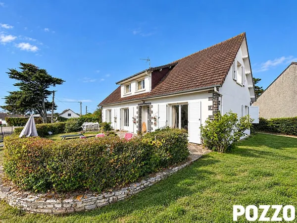 Vente en VIAGER Maison Coudeville Sur Mer 7 pièces 150 m2 environ