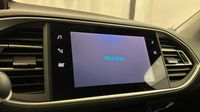 Peugeot 308 1.5 BlueHDi 130ch S&S Active — photo 18