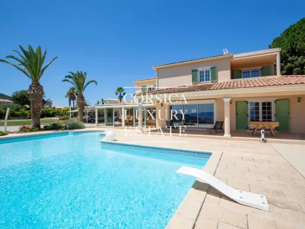 Superbe villa avec vue Imprenable sur la Mer