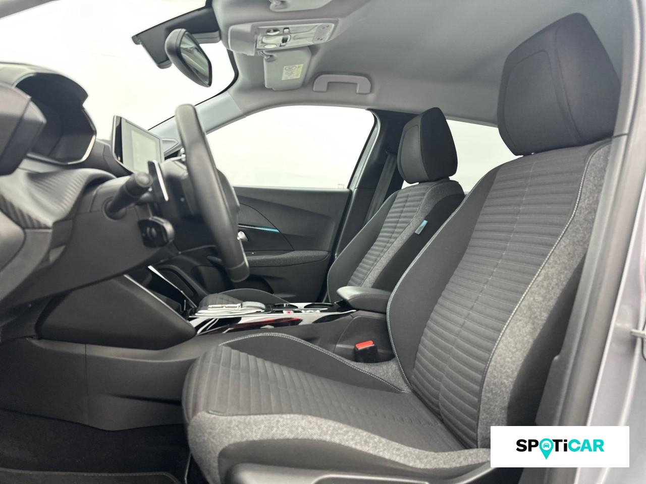 Peugeot 2008 1.2 puretech 130ch s&s style eat8 — photo 9