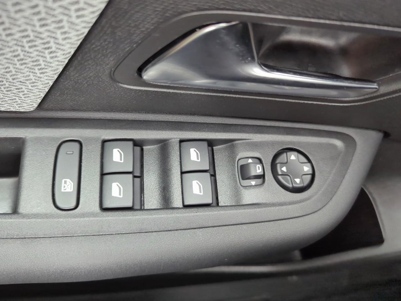 Citroën C4 e-c4 136 ch autonomie standard  automatique you — photo 21