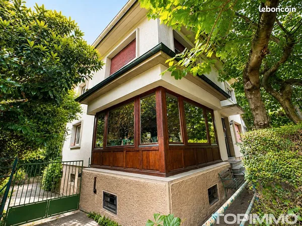 Maison 6 pièces 170 m²