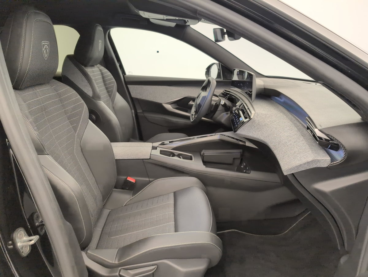 Peugeot 3008 — photo 9