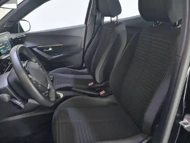 Peugeot 2008 puretech 100 s&amp;s bvm6 — photo 31