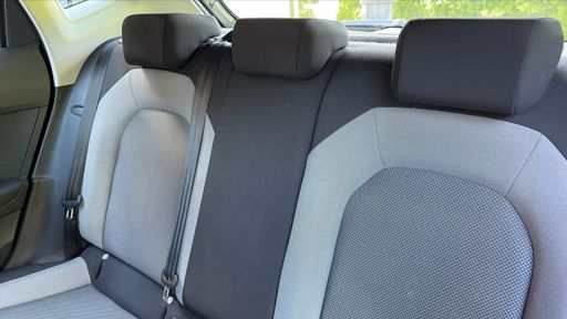 Seat Ibiza 1.0 TSI 95 - Style Business – 2018 – 145842 km – Essence – Boîte Manuelle — photo 47