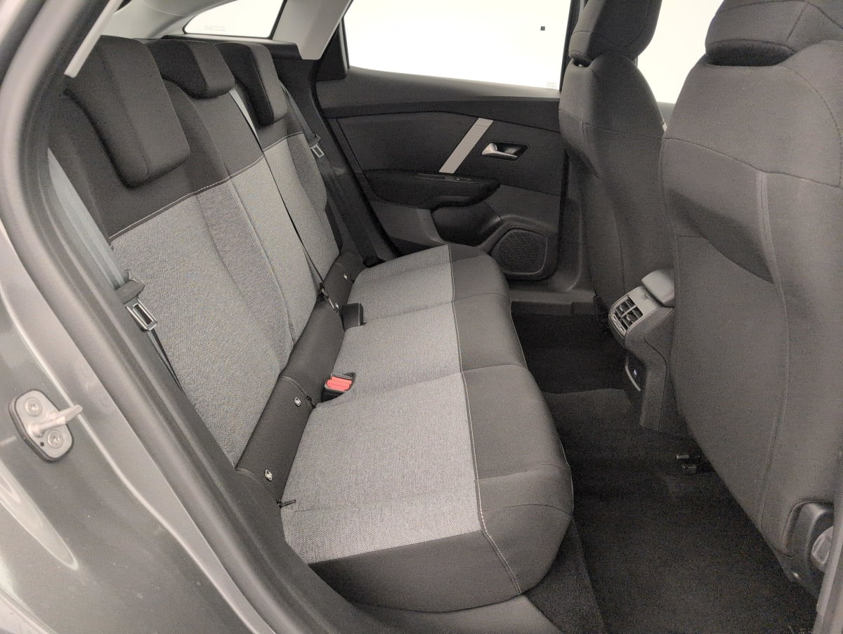 Citroën C4 — photo 10