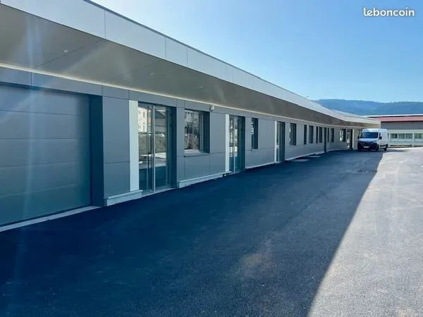 Cellule/ Bureaux /prof liberale