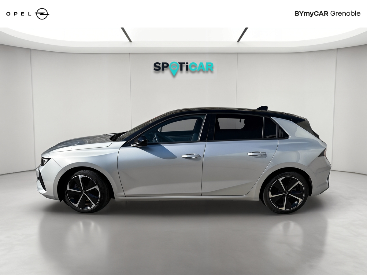 Opel Astra 1.5 Diesel 130 ch BVA8 — photo 2