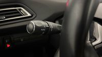 Peugeot 308 1.5 BlueHDi 130ch S&S Allure — photo 23