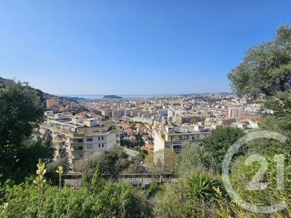 Terrain 1800 m²