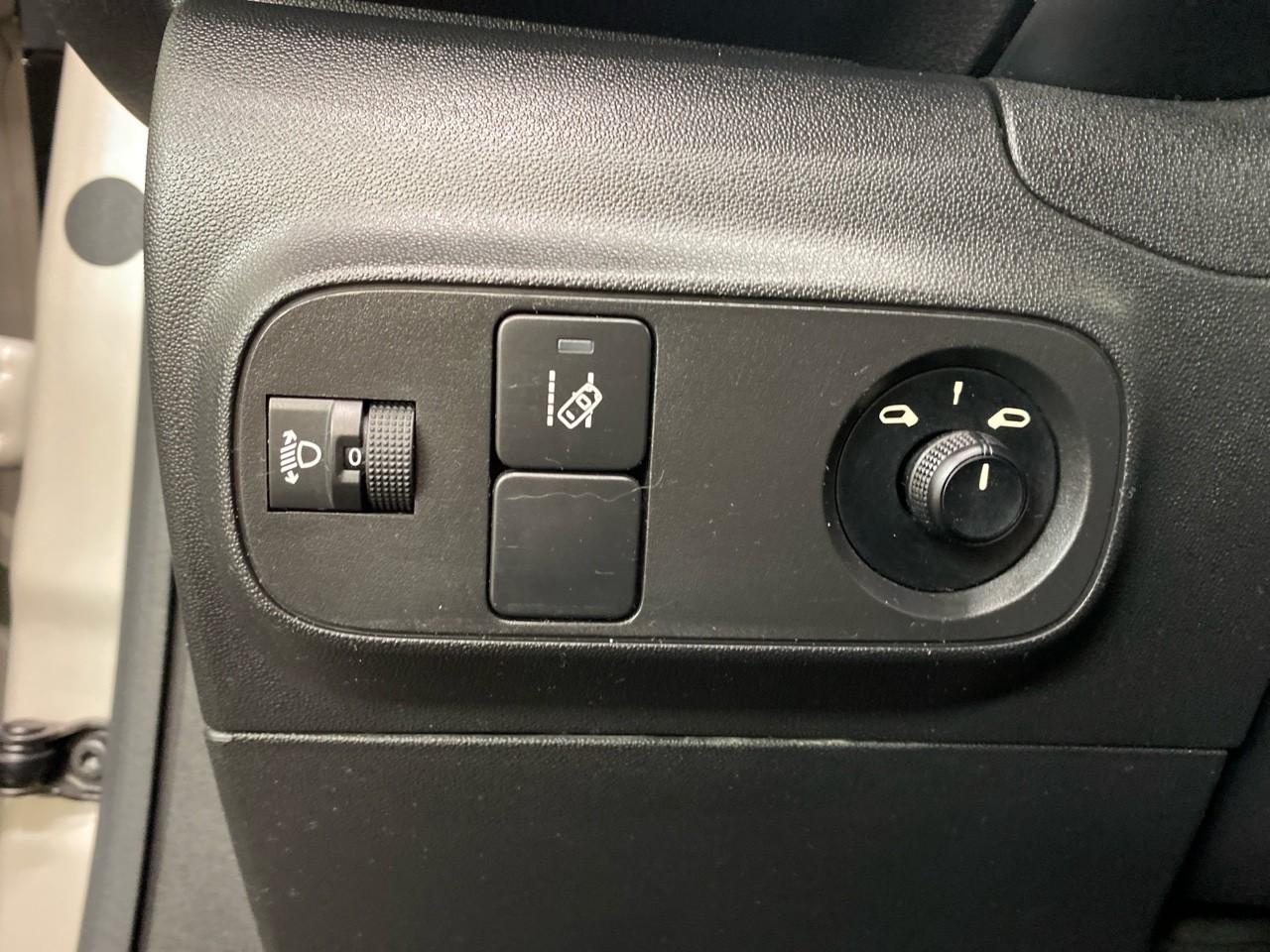 Citroën C3 puretech 83 s&s bvm5 you! — photo 23