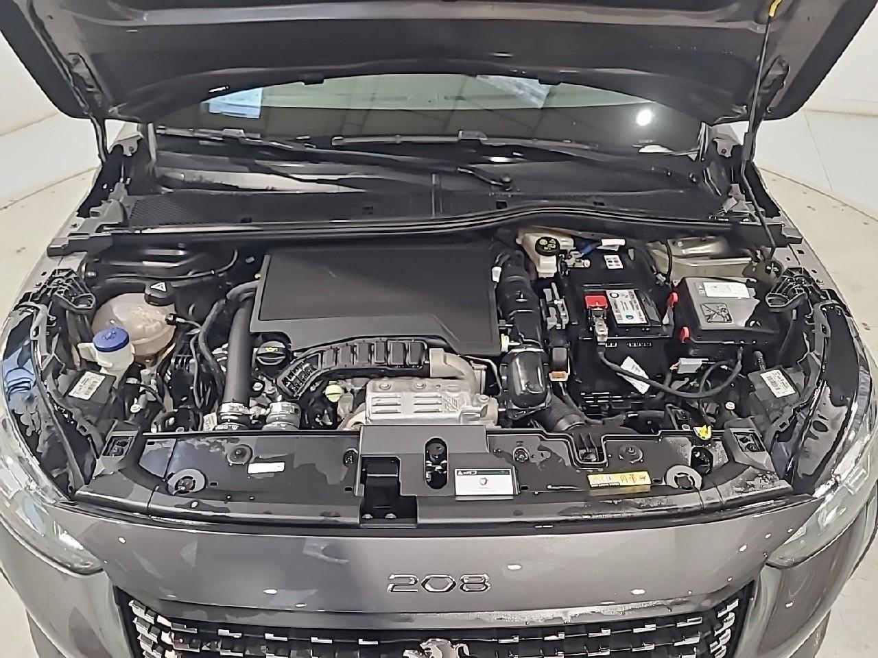 Peugeot 208 puretech 100 s&s bvm6 allure pack — photo 15