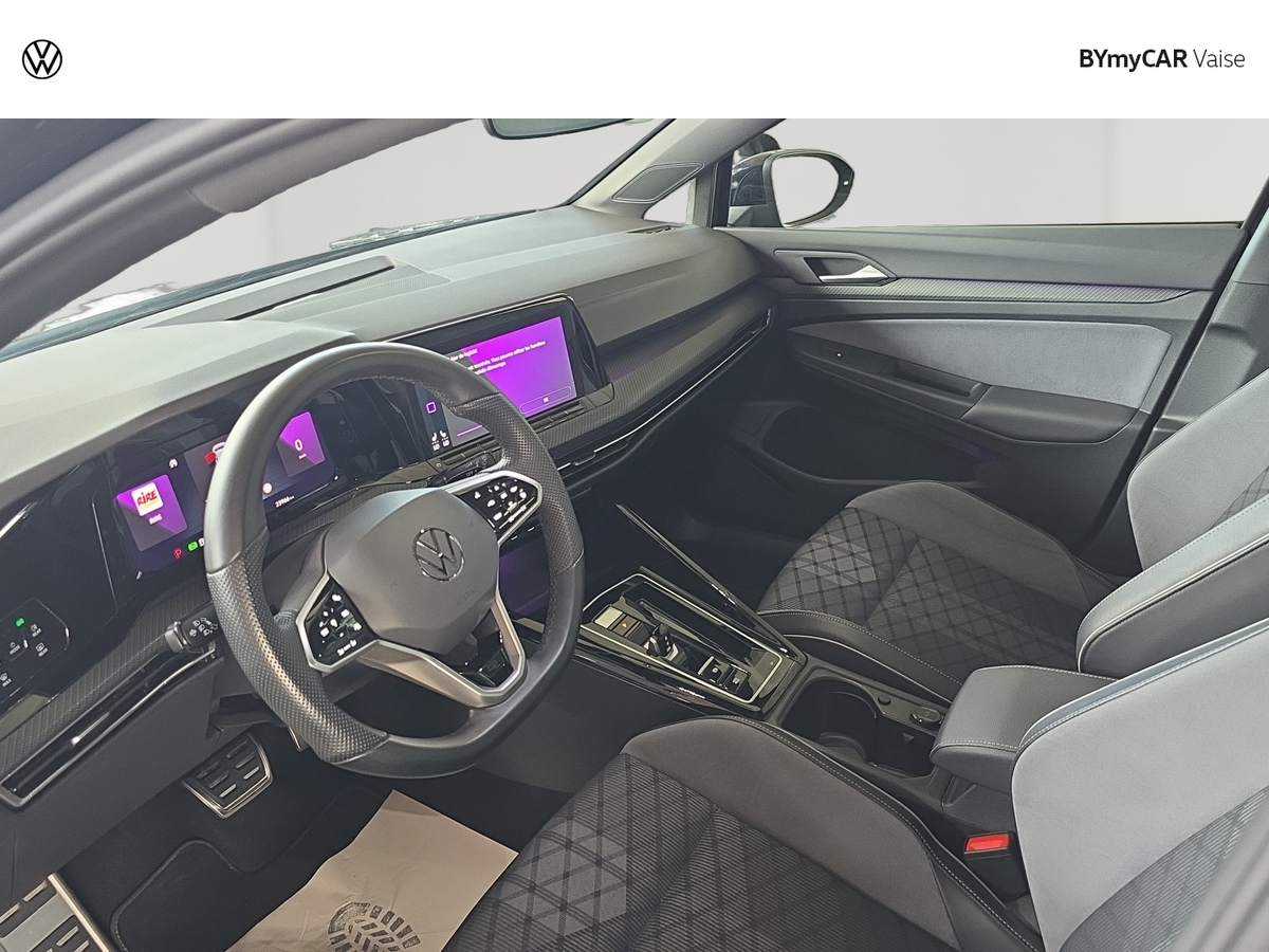 Volkswagen Golf 1.5 eTSI OPF 150 DSG7 — photo 10