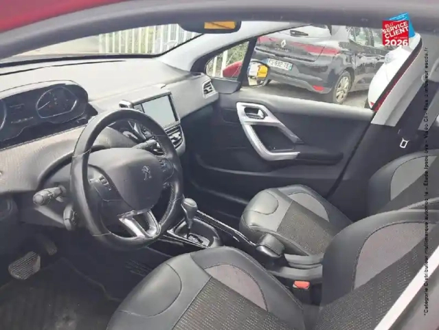 Peugeot 2008 1.2 puretech 110ch e6.c allure s&amp;s eat6 — photo 15