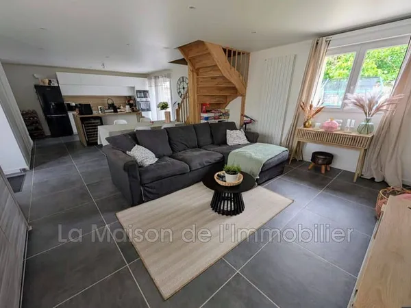 Maison 6 pièces 150 m²