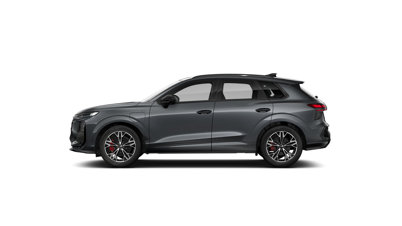 Audi Q3 e-hybrid 272 ch S tronic 6 — photo 2