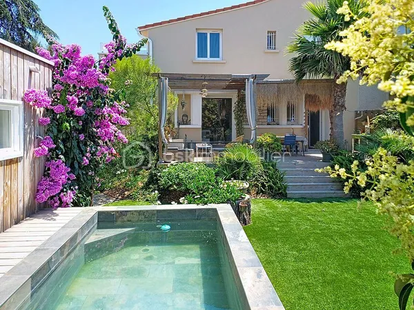 Maison 6 pièces 141 m²