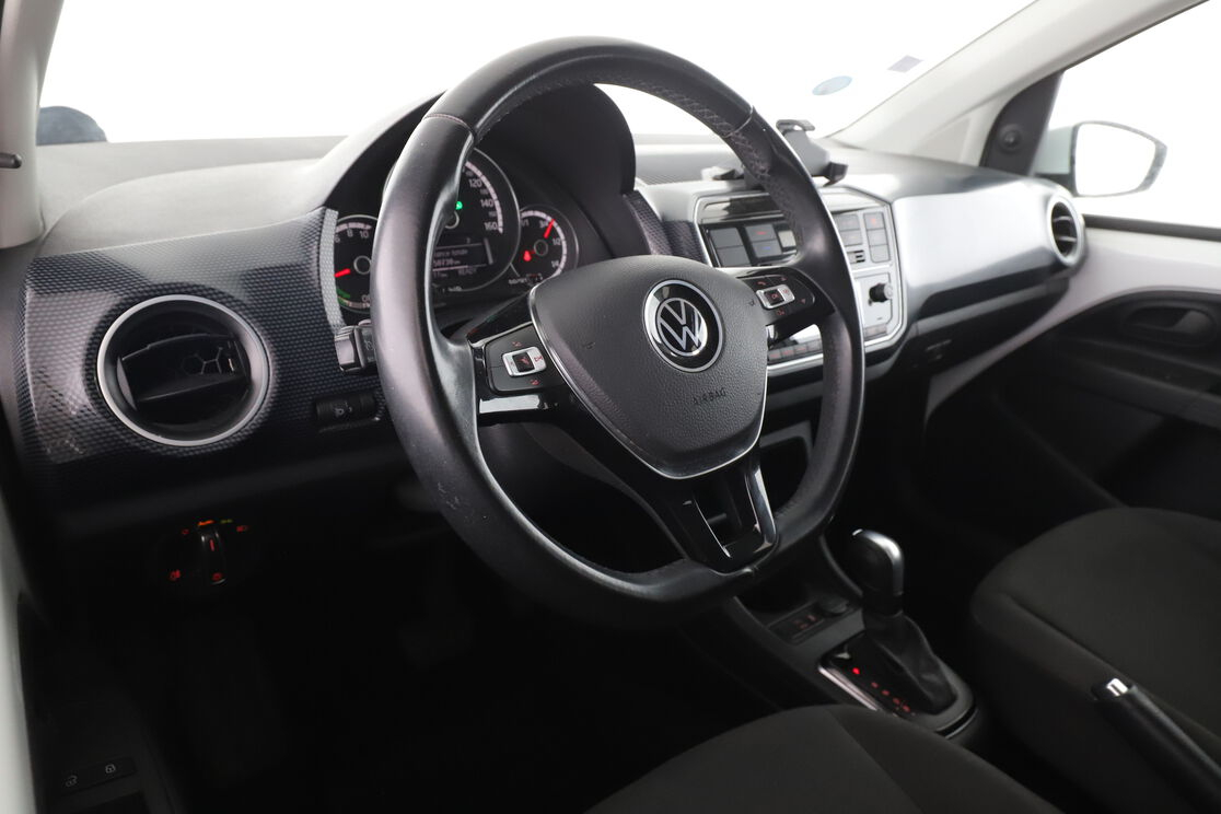 Volkswagen up! E-Up! Electrique 33.2 kWh — photo 10