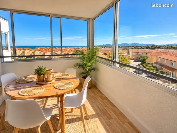 Magnifique appartement rénové - Vue mer & montagnes