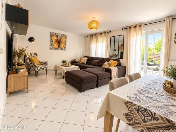 Belle maison familiale située dans un quartier agréable