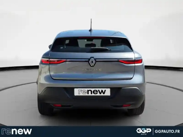 Renault Megane e-tech electric ev60 130ch evolution er optimum charge — photo 4