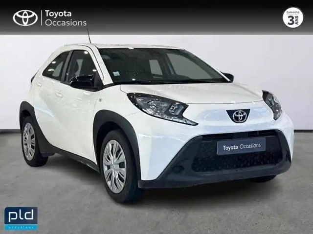 Toyota Aygo x 1.0 vvt-i 72ch dynamic my24 — photo 7