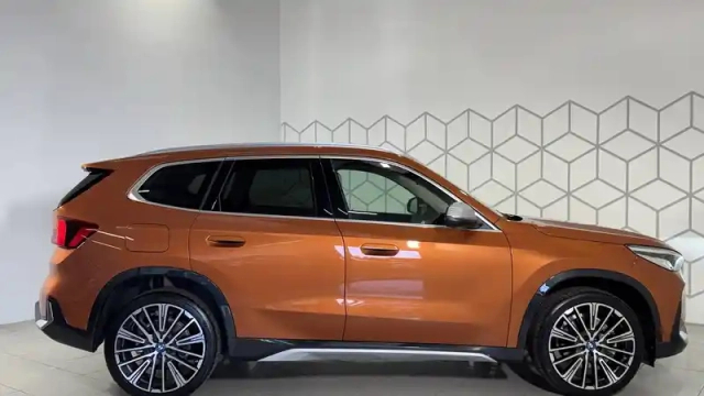 Bmw X1 xdrive 25e 245ch dkg7 — photo 5