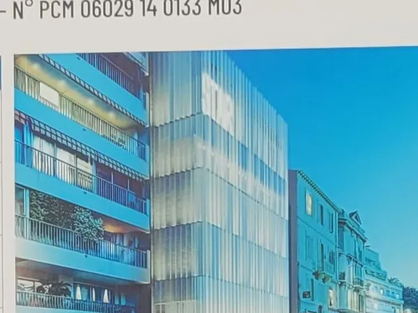A Vendre Pas de Porte, Droit au Bail CARRE D'OR CANNES Idéal Sandwicherie- vente à emporter ou glaci