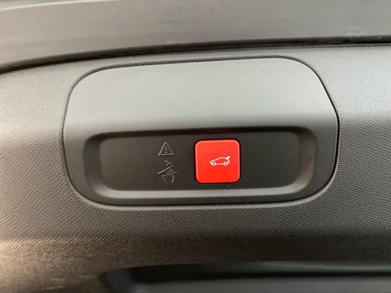 Peugeot 408 hybrid 145 e-dcs6 gt — photo 20