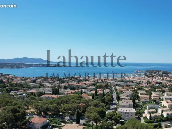 Maison 5 pièces 202 m²