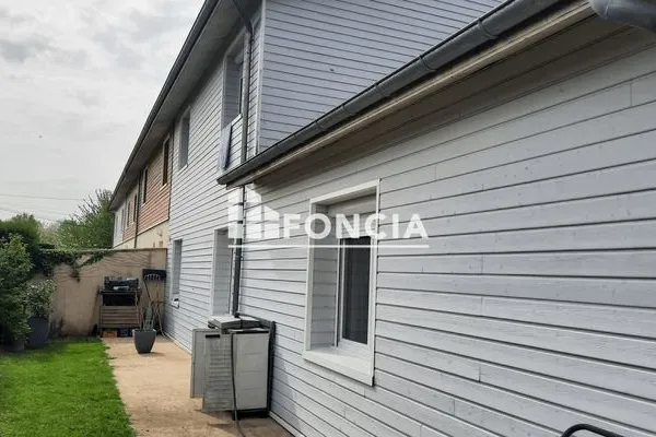 Maison 5 pièces 134 m²