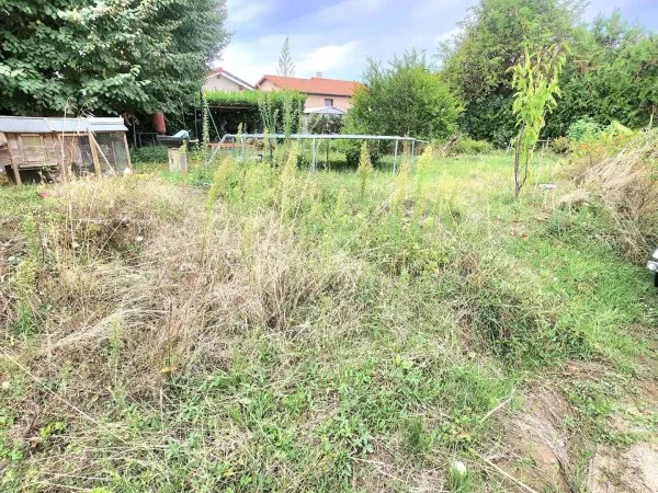 TERRAIN PLAT MIONS 400m2